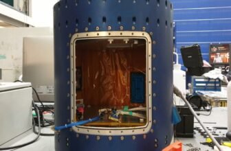 Scientists Show That Human Intestine Micro organism Can Survive a Journey to House With out Us