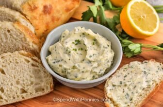The BEST Selfmade Garlic Butter Recipe
