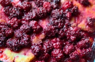 Previous-Long-established Blackberry Deep Dish Cobbler